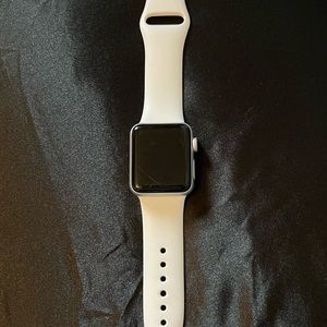 COPY - Series 3 apple watch⌚️